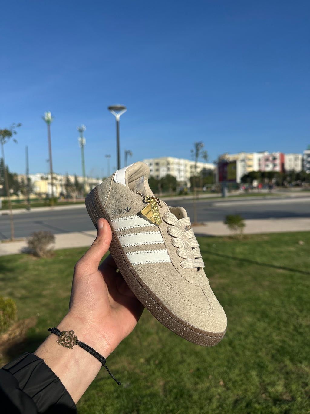 Adldas Spezial beige