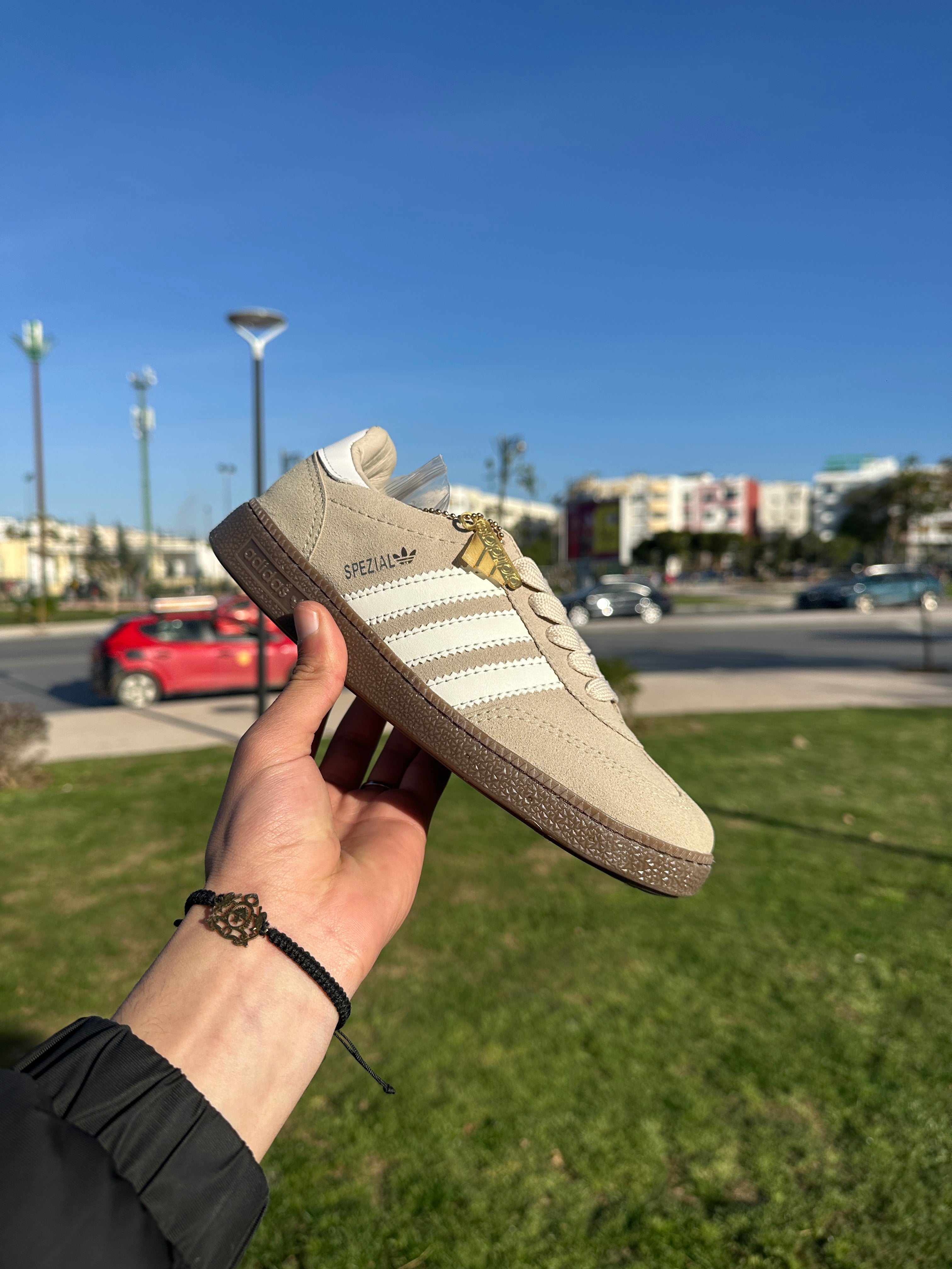 Adldas Spezial beige