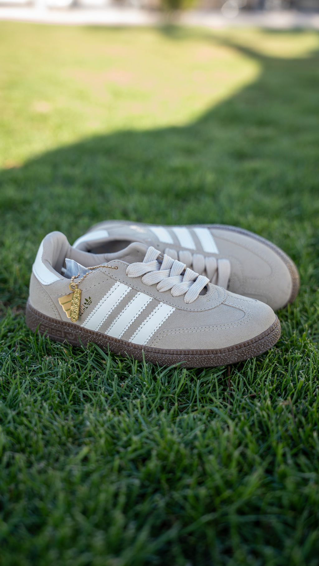 Adldas Spezial beige