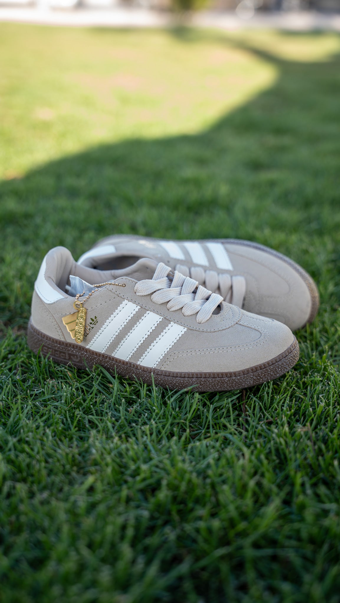 Adldas Spezial beige