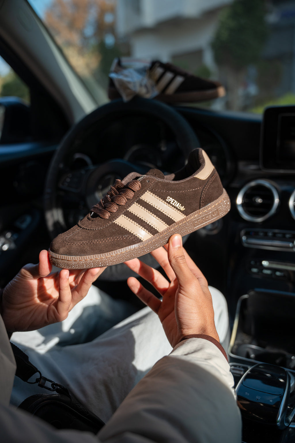 Adldas spezial marron